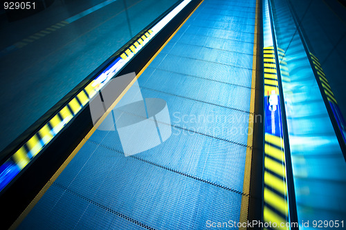 Image of escalator  