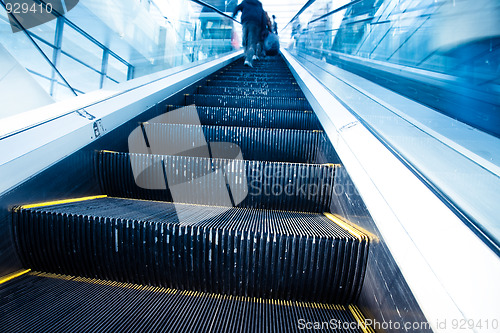 Image of escalator  