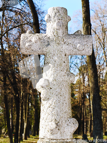 Image of graveyard cross