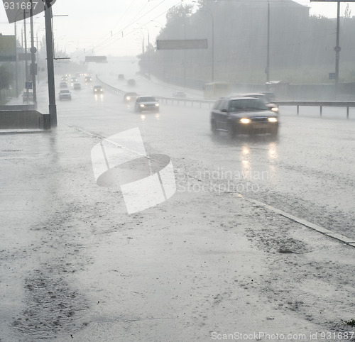 Image of Driving in the rain
