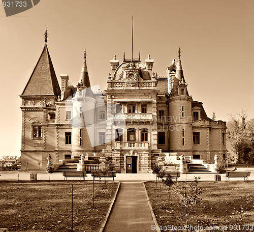 Image of Massandra palace sepia toned