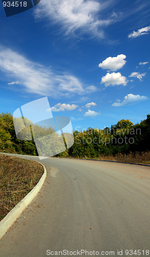 Image of curved road uphill