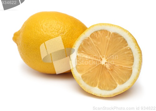 Image of sliced and whole lemons