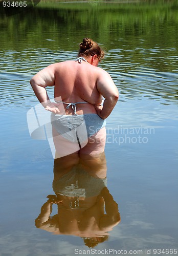 Image of overweight woman