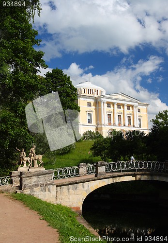 Image of Palace in Pavlovsk park