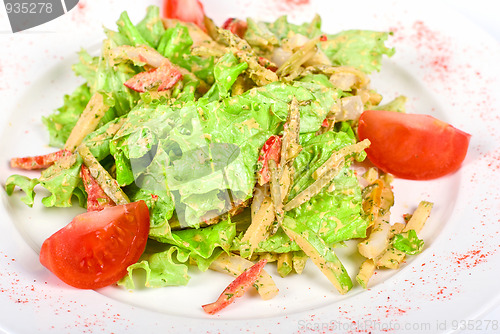 Image of Salad of squid with roast chiken