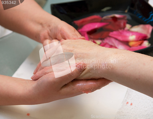 Image of preparation to manicure