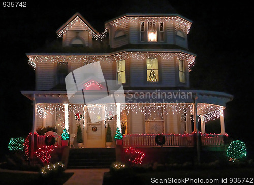 Image of Victorian house   