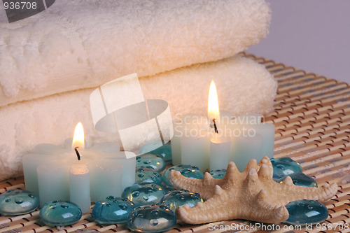 Image of Towels and candles