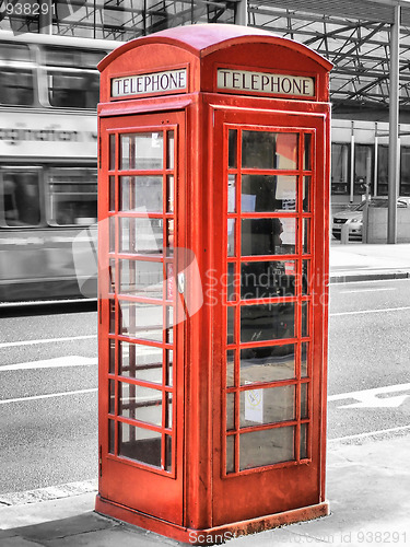 Image of London telephone box