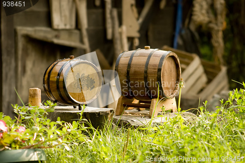 Image of wooden keg