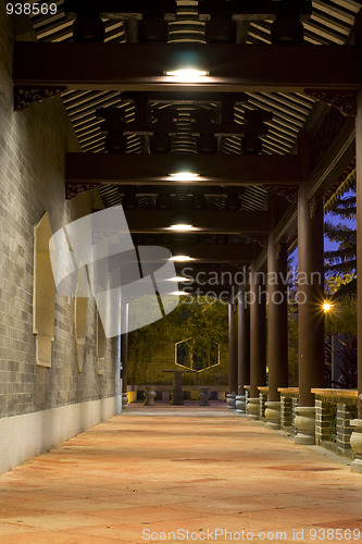 Image of Red pillar along the corridor 