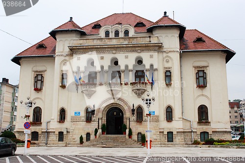 Image of Campulung city hall