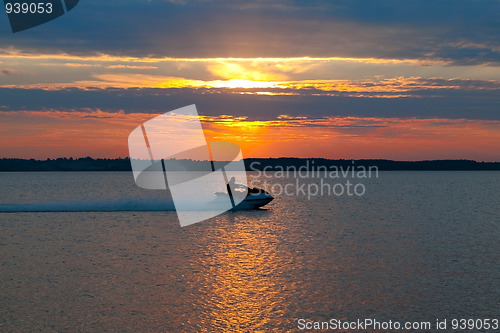 Image of Motorboat