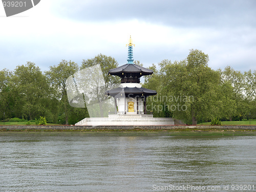 Image of Peace Pagoda, London