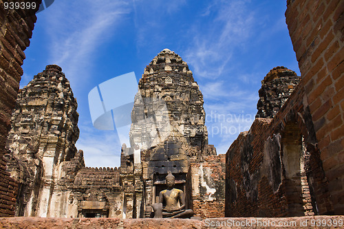 Image of PHRA PRANG SAM YOD PAGODA IN LOPBURI OF THAILAND 