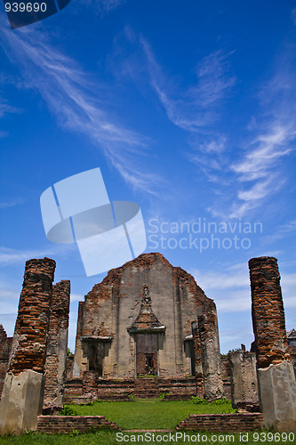 Image of Wat Phasrirattanamahathat in Lopburi of Thailand