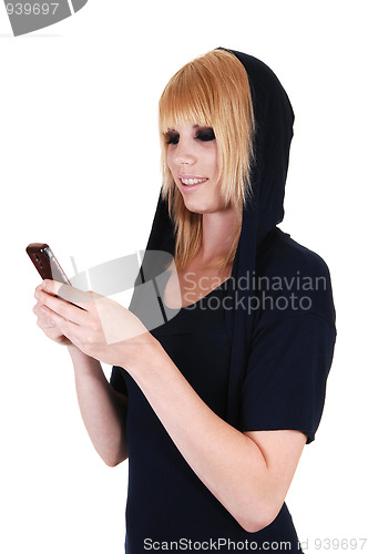 Image of Girl messaging.