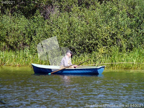 Image of Fishing men on the boat