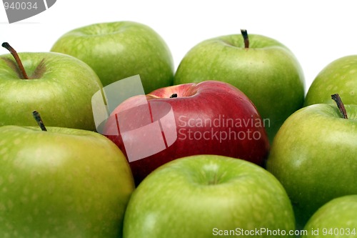 Image of separation concepts with apples