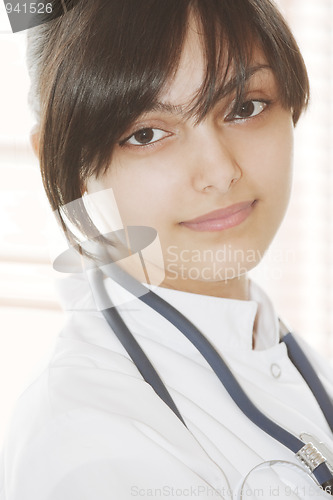 Image of Brunette doctor