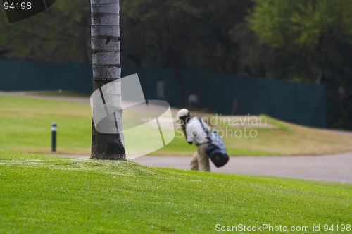 Image of Walk to club house caddy