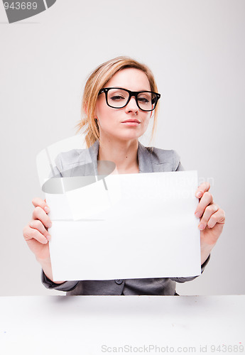 Image of young business woman
