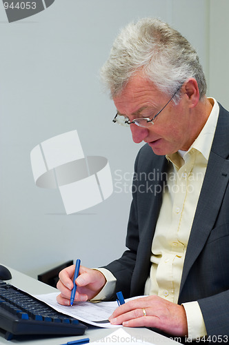 Image of Working Consultant