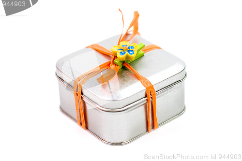 Image of metal gift box