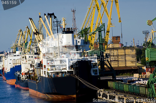 Image of Cargo port