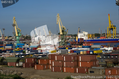 Image of Cargo port