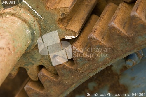 Image of detail of old rusty gears