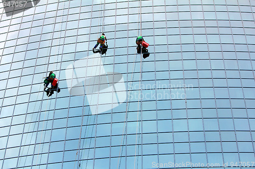 Image of window cleaners at work