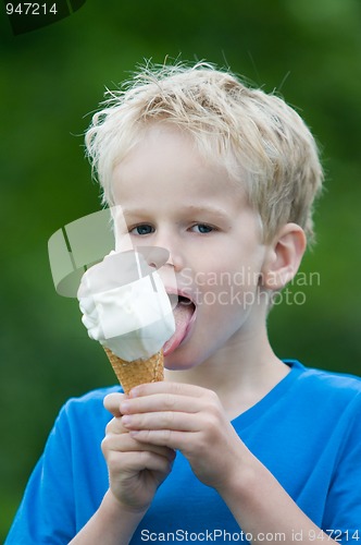 Image of Enjoying an icecream