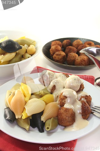 Image of Koettbullar with noodles