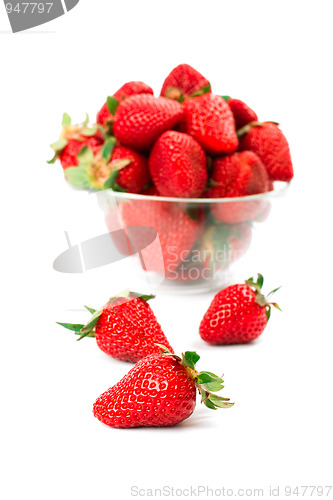 Image of strawberries in the bowl 
