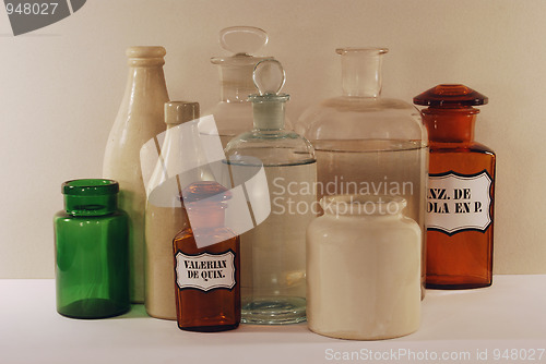 Image of 13 Antiques Containers