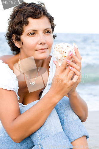 Image of woman on seacoast