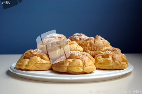 Image of cream puff I