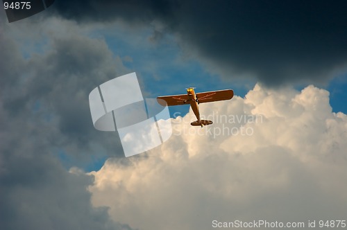 Image of Flying In The Hole