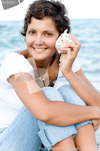 Image of woman on seacoast