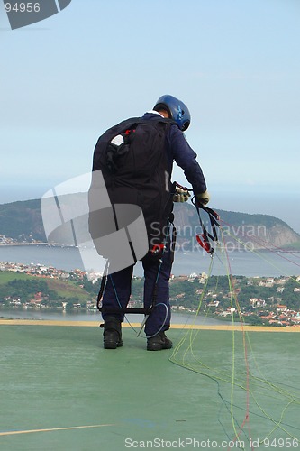 Image of paraglider