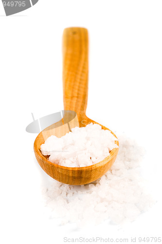 Image of bath salt on a wooden spoon