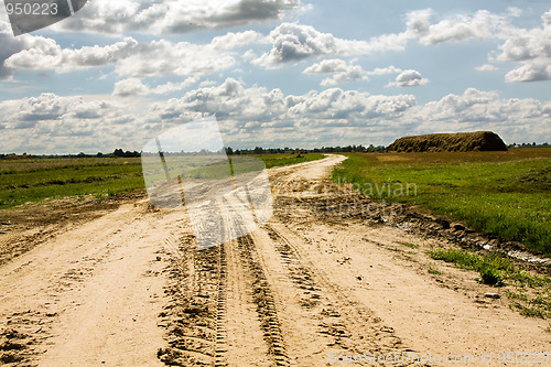 Image of Road to village