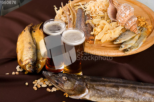 Image of Beer and snacks set