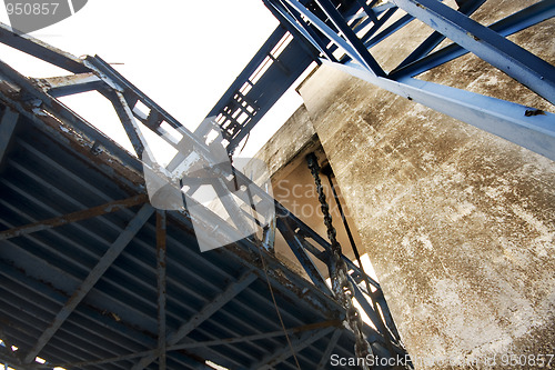 Image of part of a desrt car ferry dock