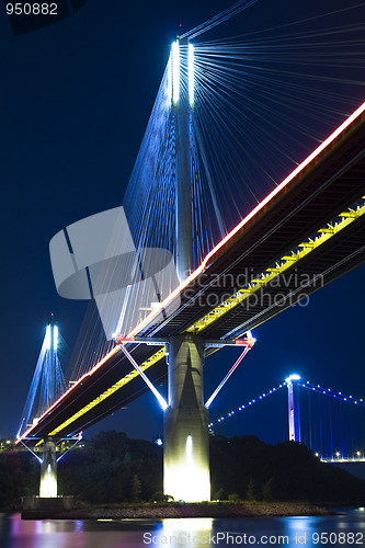 Image of Ting Kau Bridge in Hong Kong 