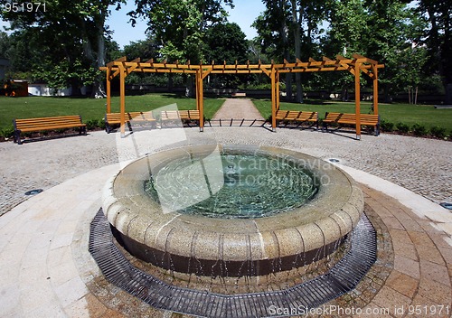 Image of Garden with fountain