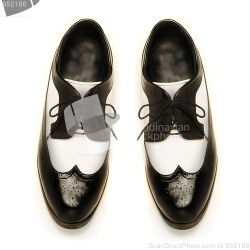 Image of Two-tone patent leather men's shoes