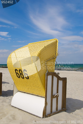 Image of beach chair sea